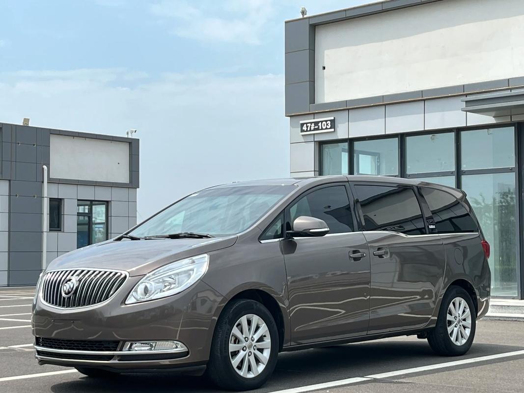 2015款gl8报价及图片,2015年gl8二手车价格及图片