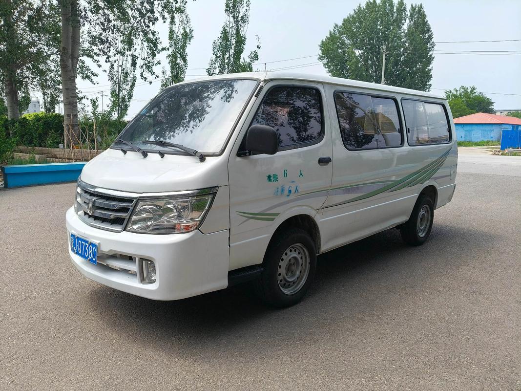6座金杯面包车价格 6座金杯车报价及图片