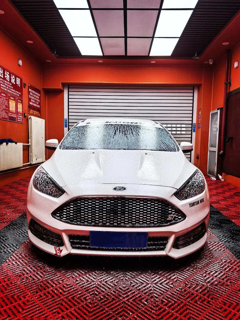 新福克斯改装 新福克斯改装随动大灯教程